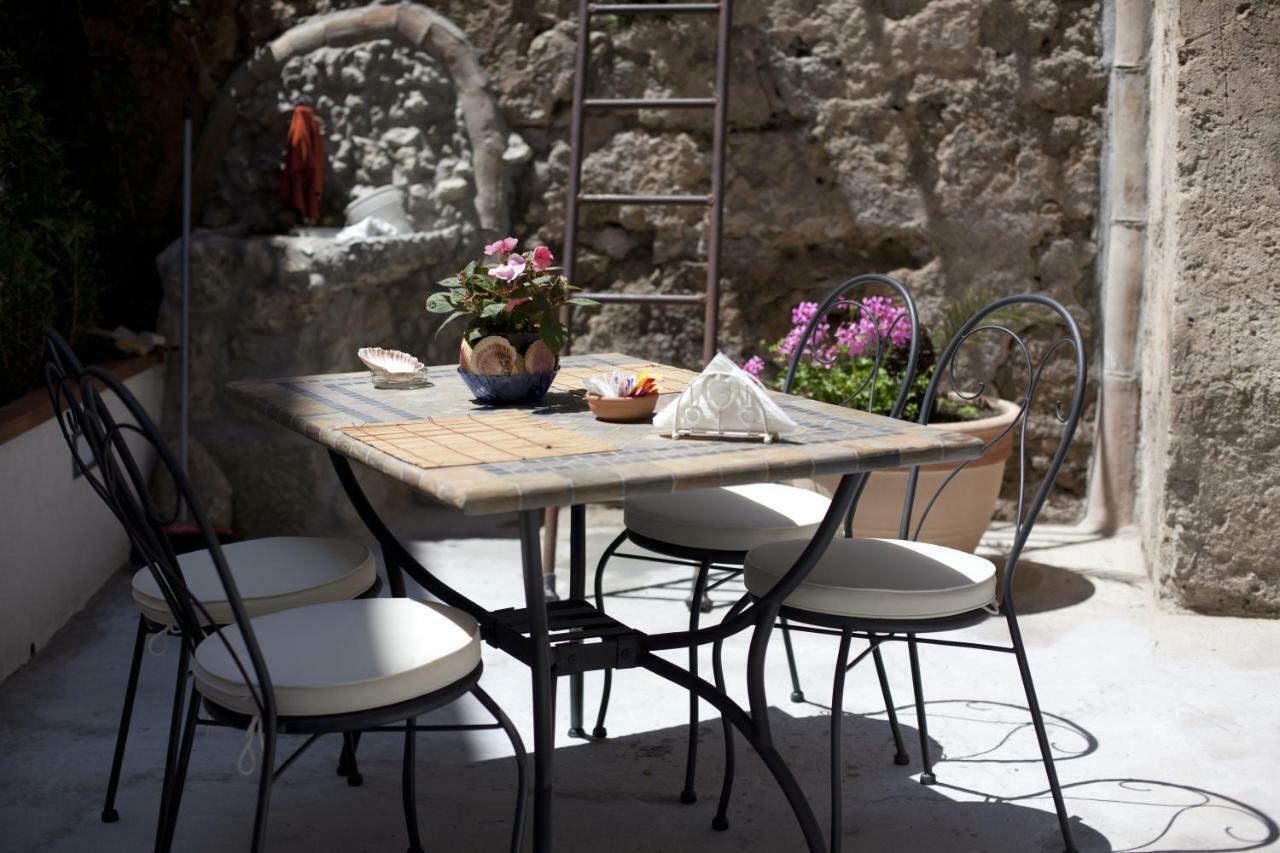 Donna Rosa Accommodation Tropea Buitenkant foto