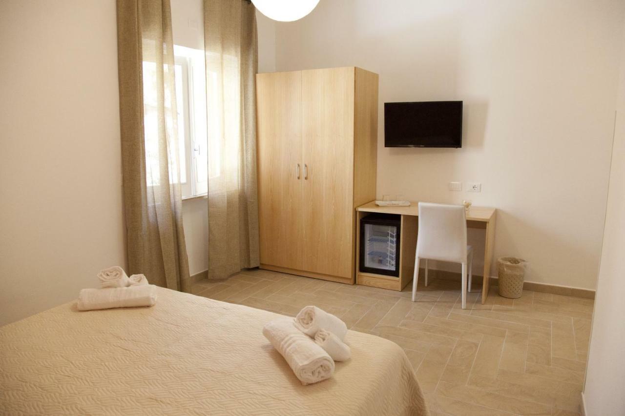 Donna Rosa Accommodation Tropea Buitenkant foto