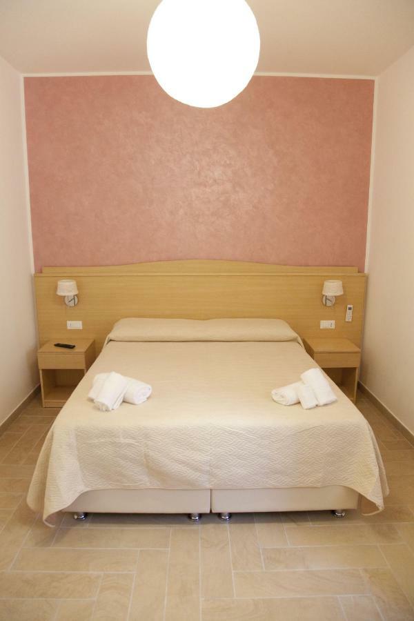 Donna Rosa Accommodation Tropea Buitenkant foto