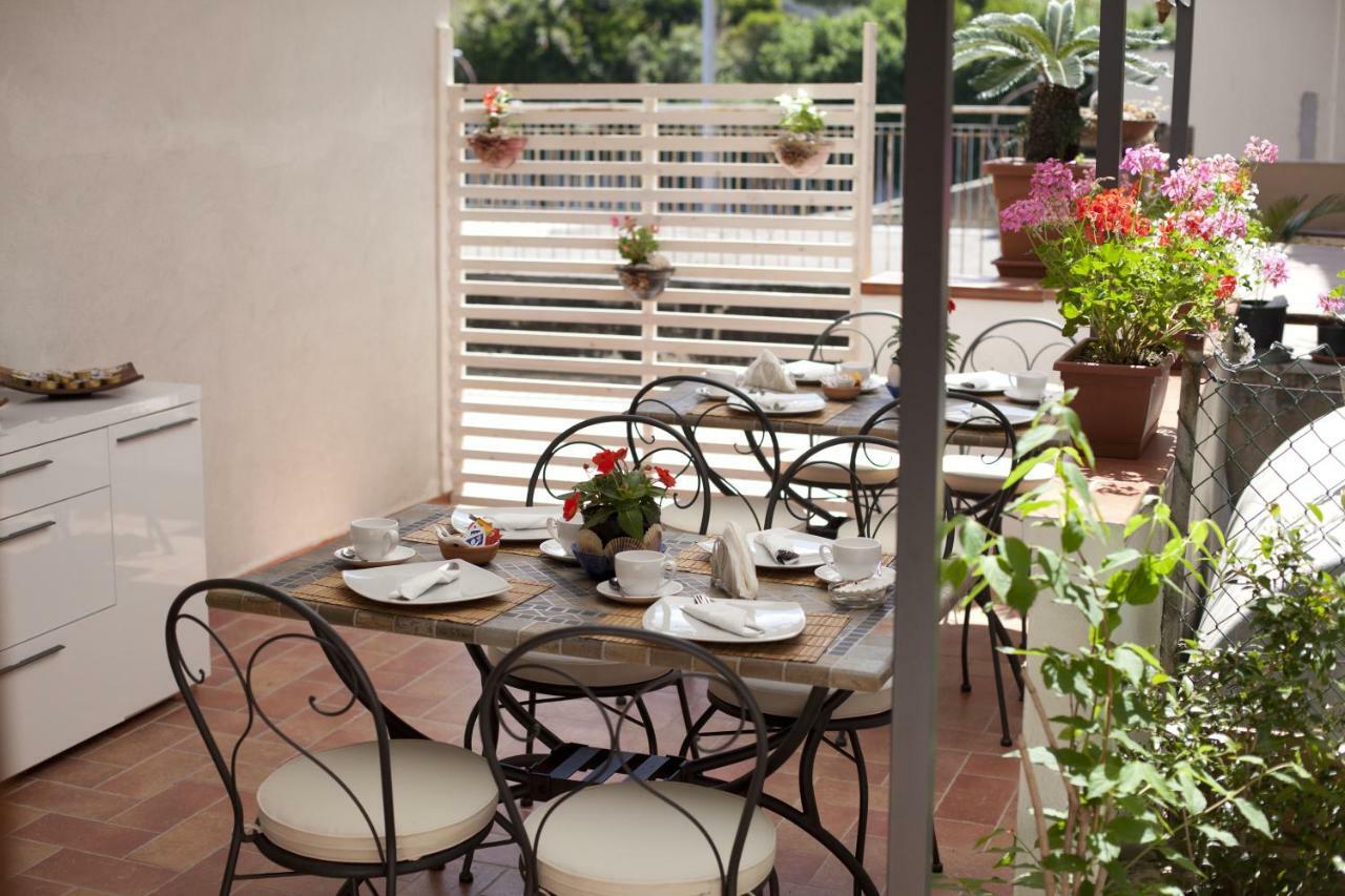 Donna Rosa Accommodation Tropea Buitenkant foto
