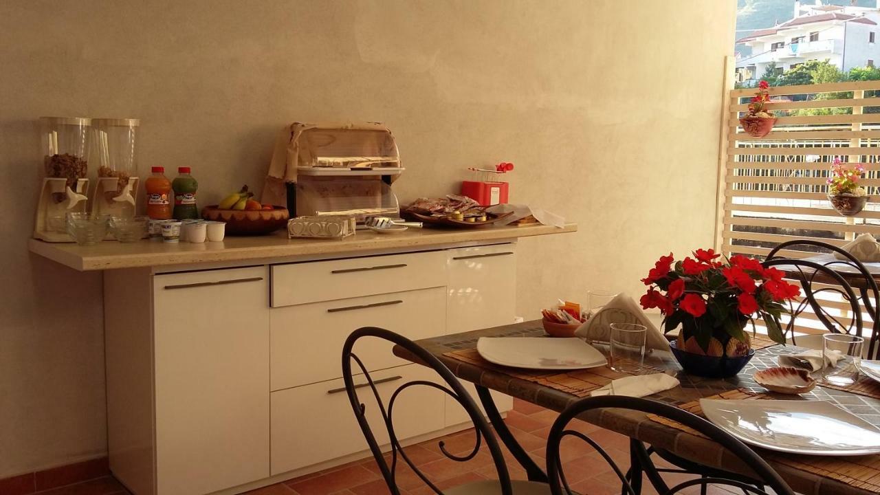 Donna Rosa Accommodation Tropea Buitenkant foto