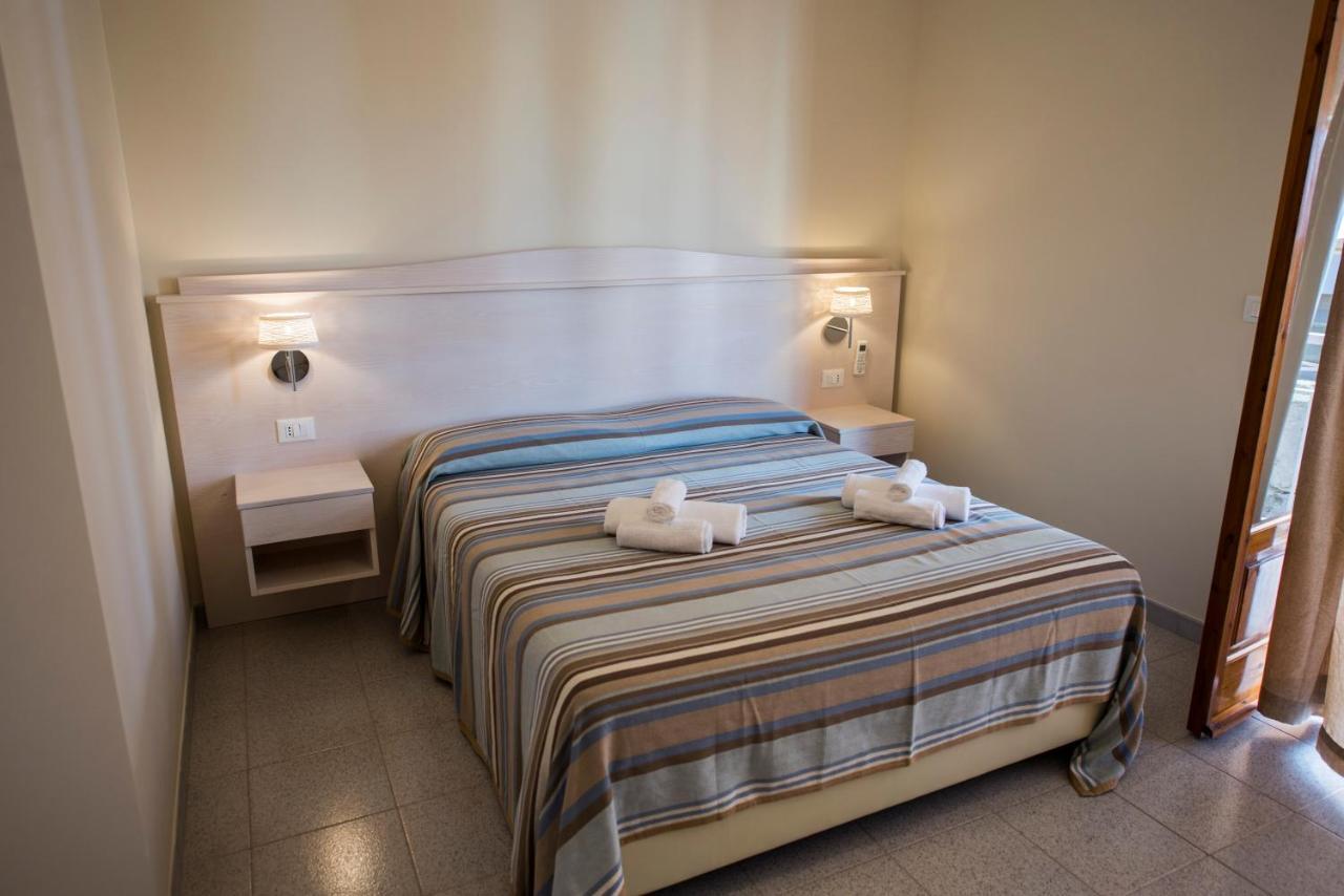 Donna Rosa Accommodation Tropea Buitenkant foto