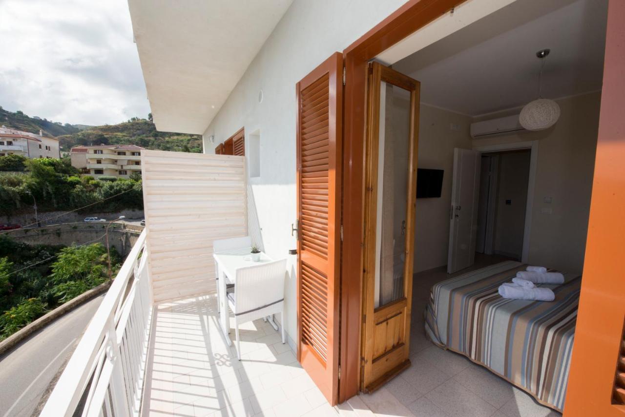 Donna Rosa Accommodation Tropea Buitenkant foto
