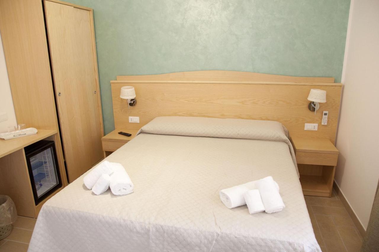Donna Rosa Accommodation Tropea Buitenkant foto